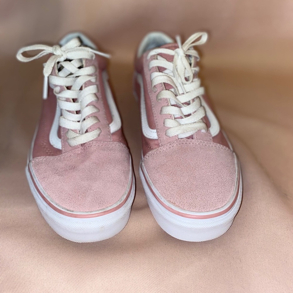 Vans - Picture 2 of 2